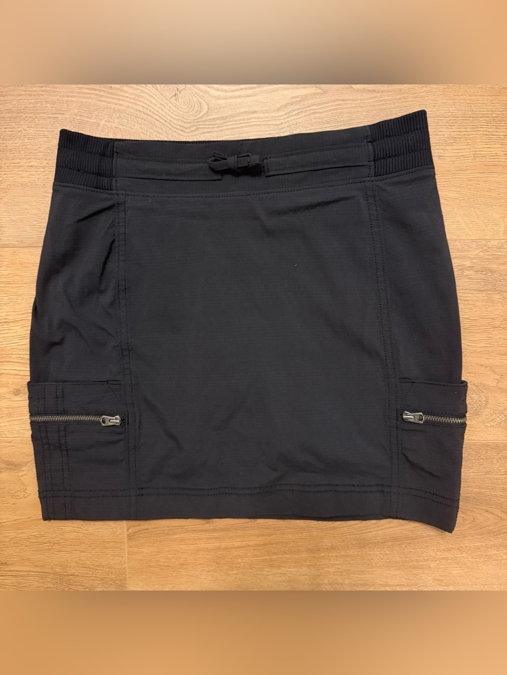 NWOT Athleta Women’s Trekkie Cargo Skort, Black, Built-in-Shorts, Size 0